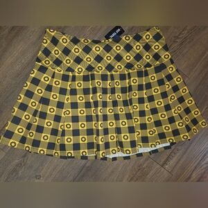 Hot Topic NWT Pleated Skirt